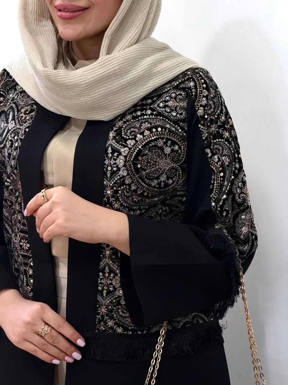 مانتو مجلسی سوزندوزی آیسو سولینا